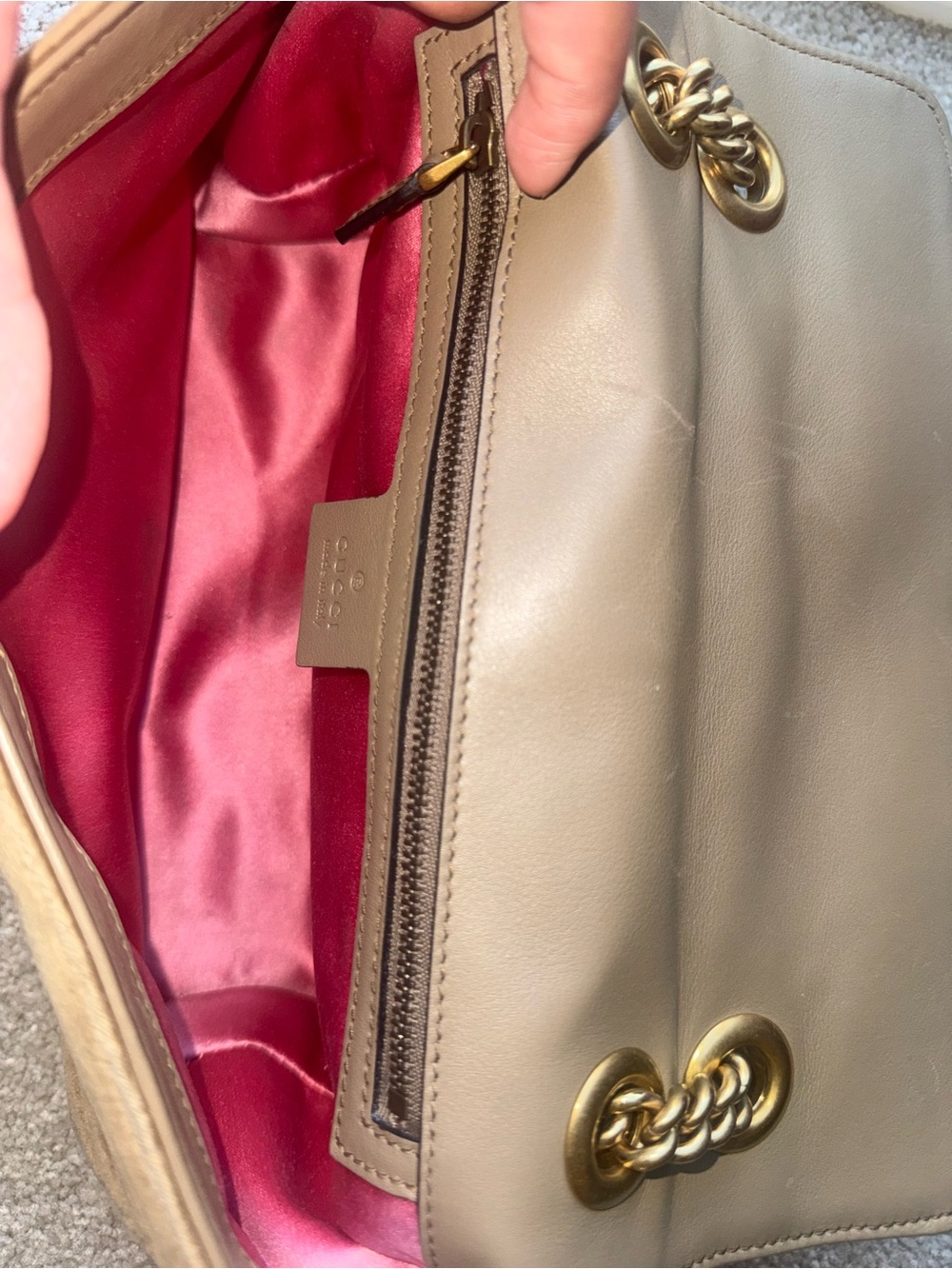 Gucci Tan Velvet GG Marmont Quilted Shoulder Bag with Gold Hardware - Picture 4 of 7